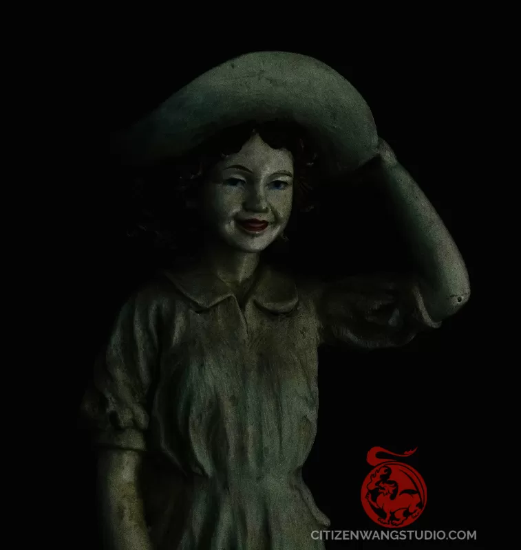 Spooky Girl 3.JPG